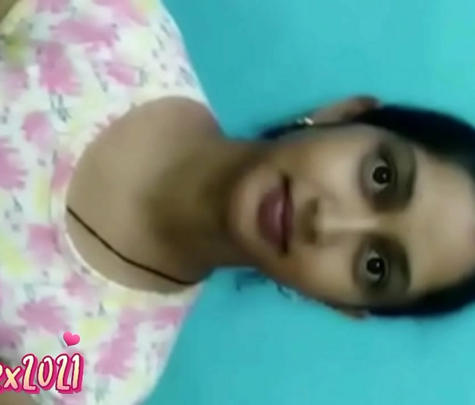 Fall in Love with Saheli's Enchanting Figure as She Gets Fucked by Her Friend's Luscious Husband