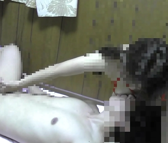 Flawless MILF Alafiph Nurses Her Big Tits' Creamy Nipples
