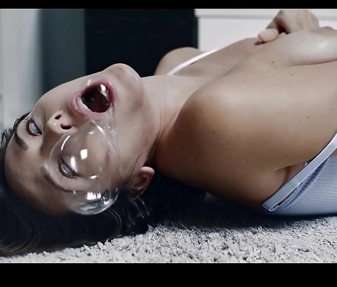 Possessed by Parasite, Josephine Jackson Fucks Eve Sweet in Hot Delight