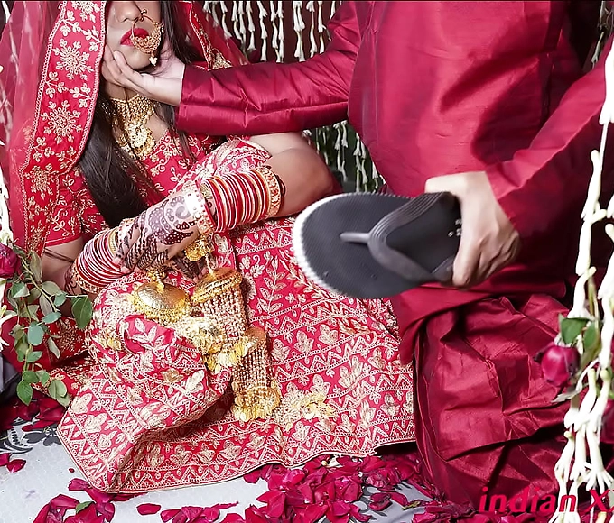 Experience the Sultry Allure of Indian Marriage Honeymoon in Hindi