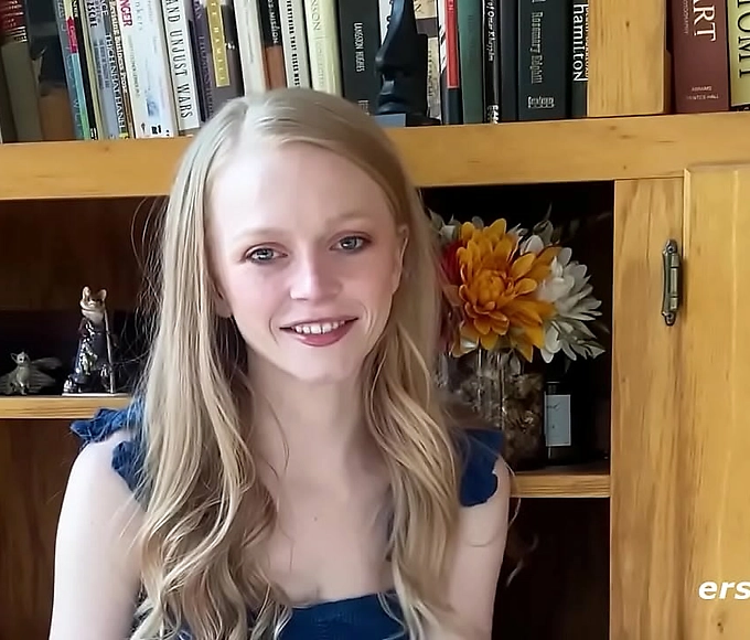 Introducing Texas Born Babe's Kinky Masturbation