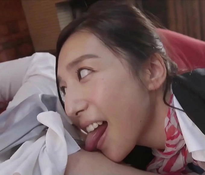 Japanese Beauty Owns the Wedding Ceremony: Mwhaha! Forced to be Dragged Away from the Stage by the Newlywed Planner