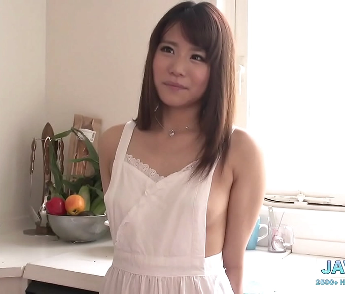 Voluptuous Enchantress Reveals Her Sexy Secrets in My Asian Girlfriend Vol 32