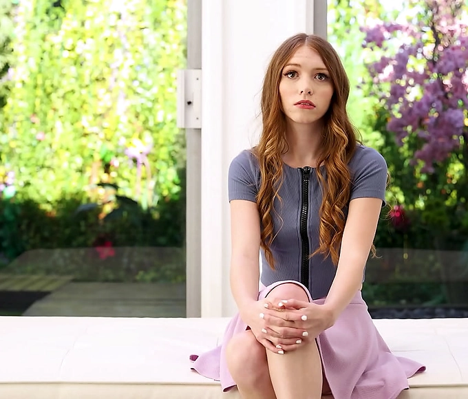 Redhead Luscious Beauty's Steamy Sex Romp!