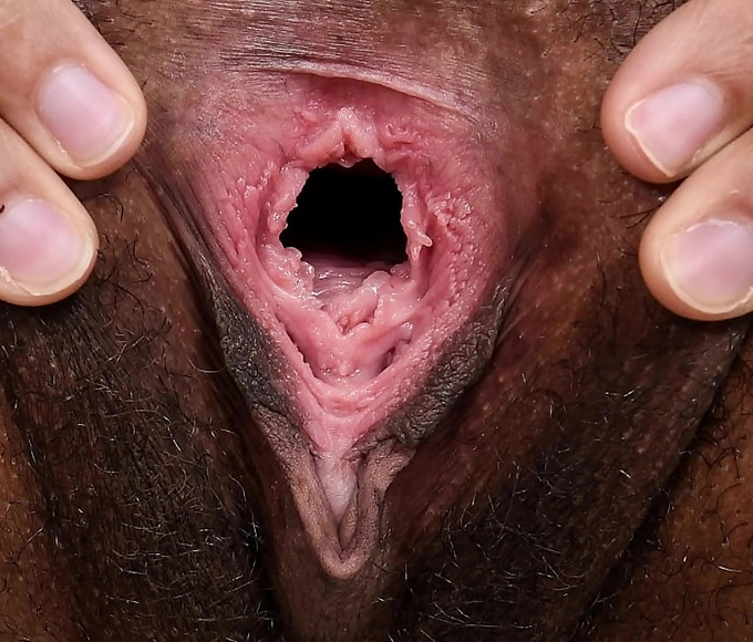 Relish Luscious Female Morphing Textures in 4K Ultra HD: Hairy Vagina Close-up Pussy by rumesco