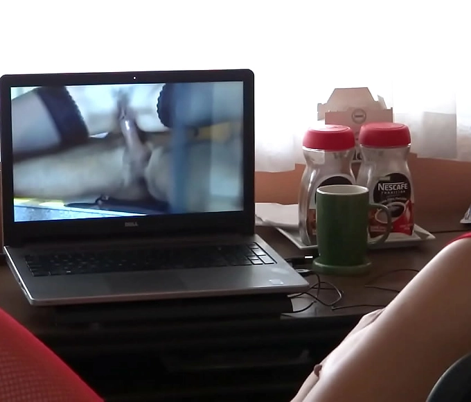 Getting Off on Big Cocks: A Steamy Solo Session with a Voyeuristic Twist
