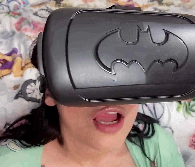 Discover the Alluring and Enchanting World of Virtual Reality Porn and Get a Bonus MILF Experience!