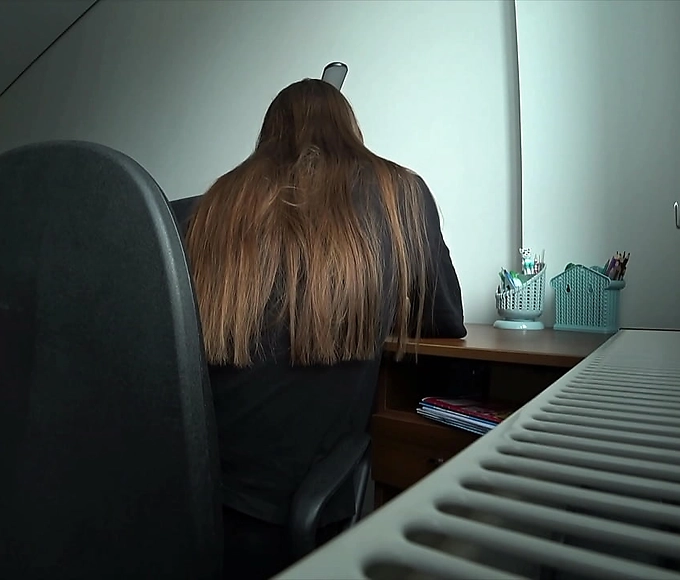 Caught in the Act: A Cheating Wife's Anal Thrill Ride with His Friend on the Desk