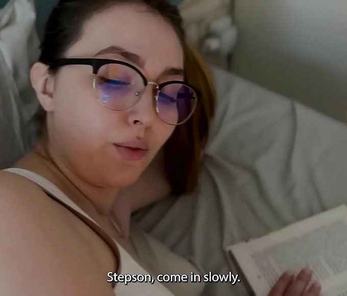Jaw-Dropping! Hot Stepmom Gets Fucked by Her Stepson While Reading Erotic Book