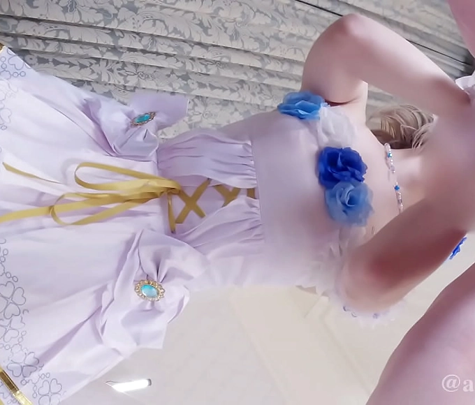 Japanese Cosplay Queen in Wedding Dress Fetish Sex