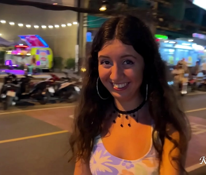 Nightclub Pickup Turns into All-Night Anal Adventure: Experience the Ultimate Pleasure!