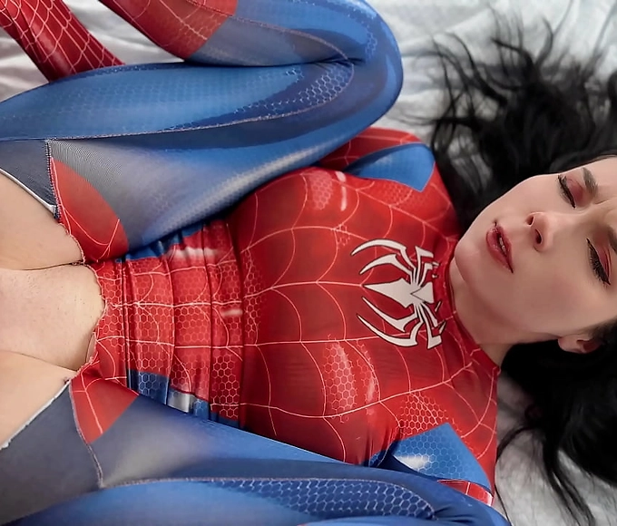 Meet the Luscious Sweetie Fox in Her Hottest New Videos!