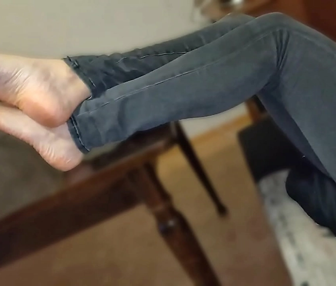 Jizz-soaked Smelly Feet Gets Toy-boy's Small Cock Rubbed On It!