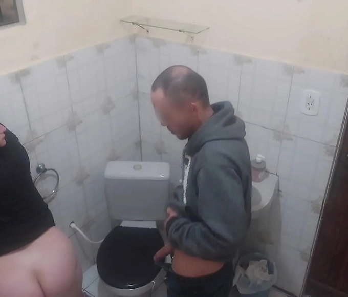 Thai Babe Goes to Bathroom, Guys Can't Resist Following Her!