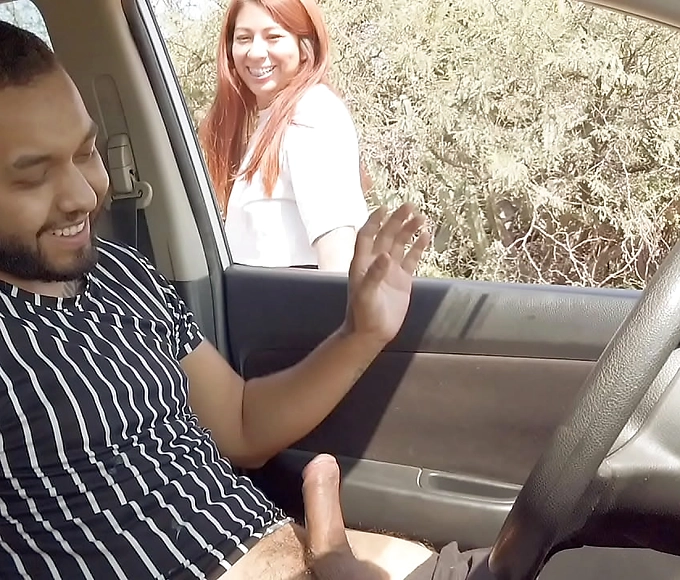 Meet the Beautiful Stranger Who Taught Me How to Pleasure a Woman in Public