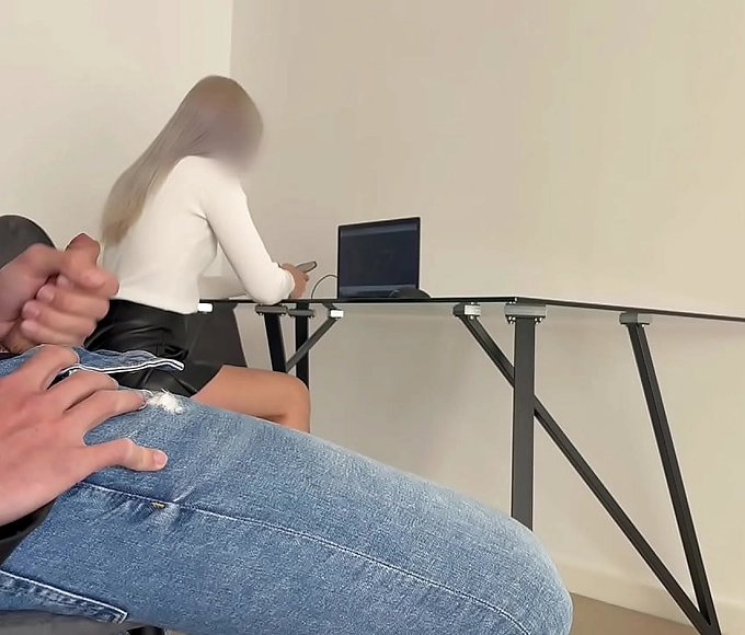 Jerking off in front of the boss - a risky but rewarding experience!