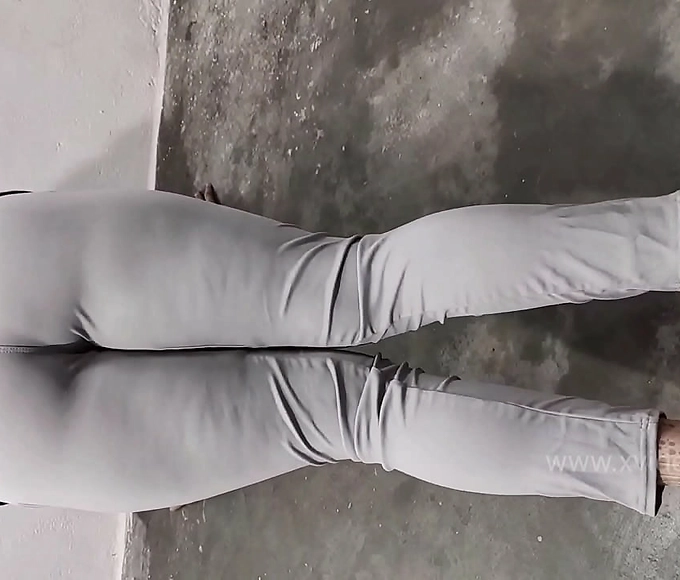 Experience the Sensual Pleasures of a Steamy Girl-on-Boyfriend Threesome!