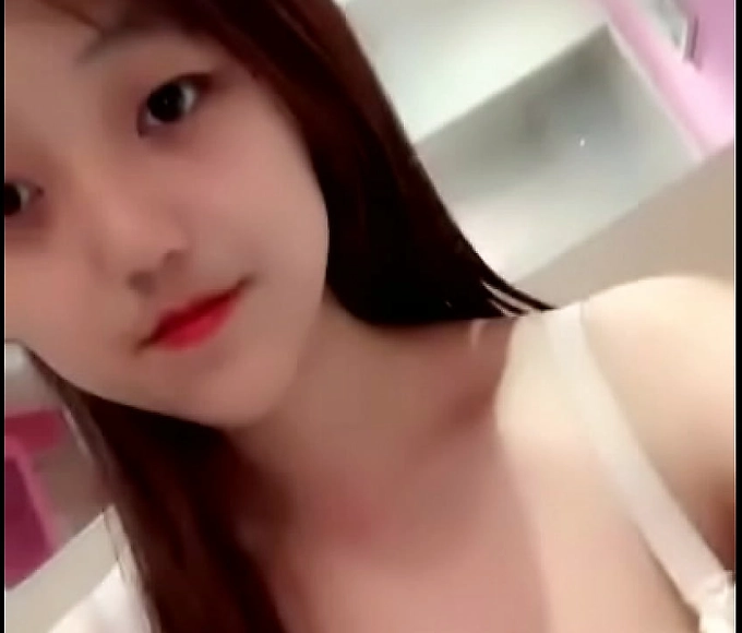 Unveiling the Luscious Breasts of a Young Asian Enchantress - Exclusive High-End Escort Experience