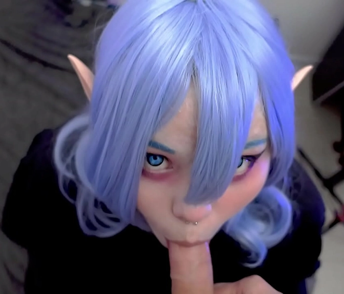 Epic Blowjob by the Goth Elf Furiyssh: Experience Her Alluring MILF Charms!